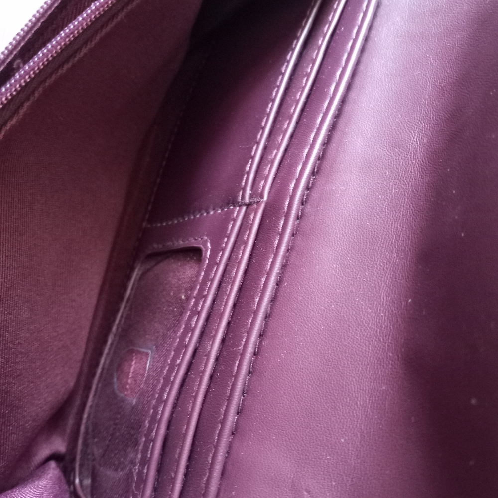 Universal Threads Wallet - Picture 6 of 7